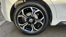 MG MG3 1.5 VTi-TECH Exclusive 5dr [Navigation] Petrol Hatchback